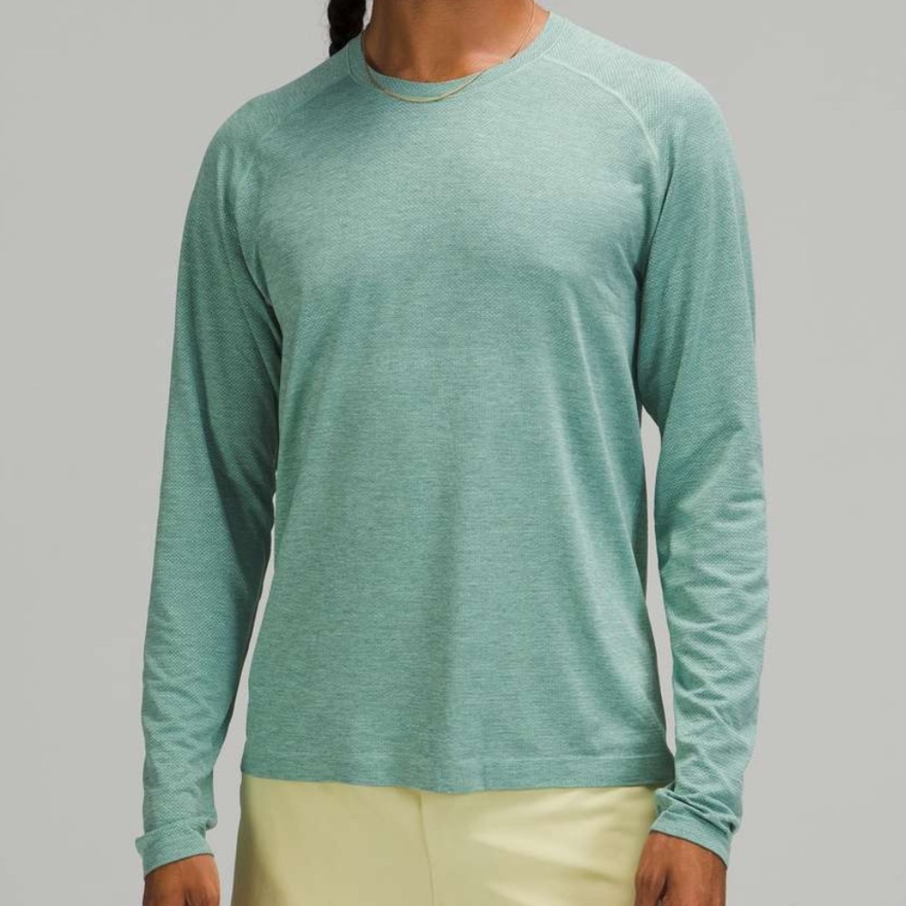 lululemon men’s metal vent tech long sleeve 2.0
